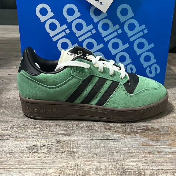 NWT Adidas Originals Rivalry 86 Low Men's Shoes - Green/Brown - ID8409 - Picture 3 of 15